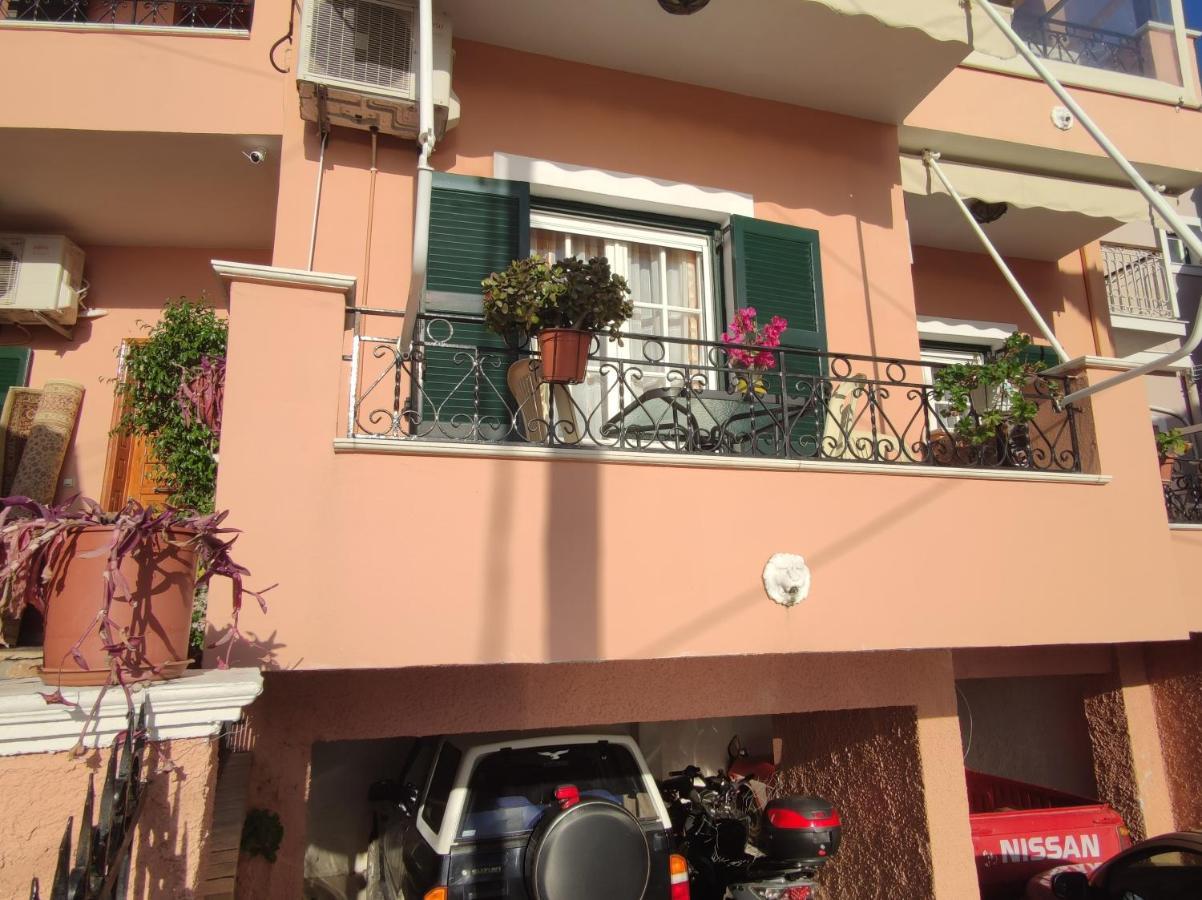 Marios Apartment Lákones 外观 照片