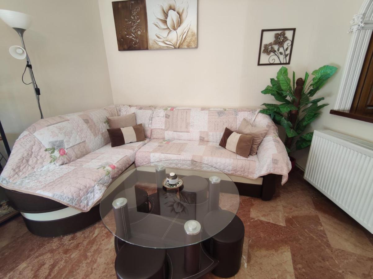 Marios Apartment Lákones 外观 照片